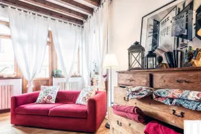 Loft overlooking the old town . - Image 5