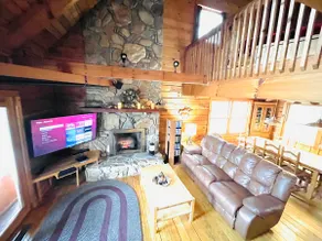 Cozy Log Cabin, Hot Tub. One Night FREE - Image 4