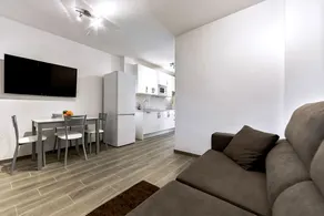 Alexander's Apartments, 131, ground floor, AC, 1 . - Image 4