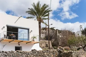 NOTOS WELL Studio-House - Image 5