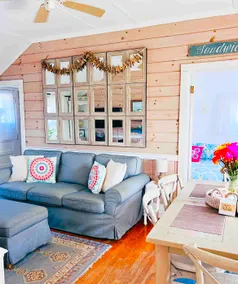 Bold Oceanfront Cottage w/Pvt Beach ~ Lil Sea Sass - Image 3