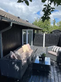 Well-equipped modern cottage - Image 2