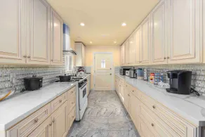 PrivateHOUSE,3Bd1king2Queen w/kitchen,patio,BBQ,Ac,free parking,Laundry &WiFi - Image 4