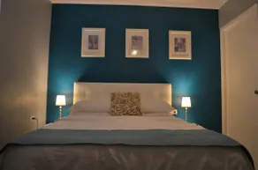 ★Classic, modern with a splash of glam 2 BR villa★ - Image 3