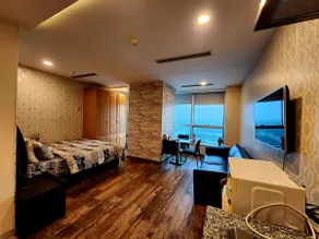Studio Apartment, Centaurus Islamabad - Image 3
