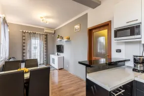 Old Town Residence - Image 5