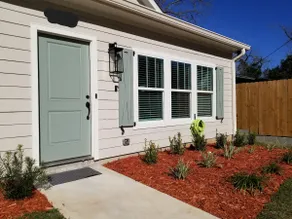 Luxury 3BR/3.5BA Home | Walk to Shops & Dining - Image 4