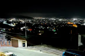 Entire house, parking, panoramic view - Image 5