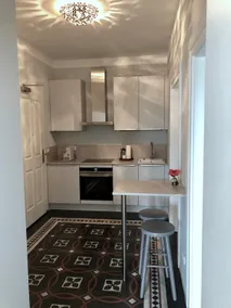 Luxury 5 room apartment + balcony in top location FFM + climate - Image 5