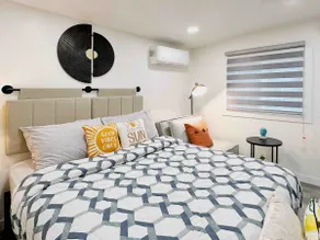 Ultimate Serene Relaxation Kid Friendly & Laundry - Image 5