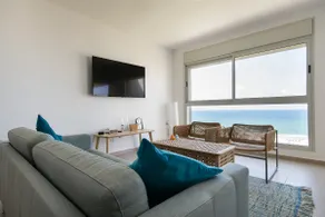 Beachfront Gallery 60 - Image 4