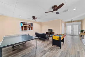 Yuba City 4 beds 2 ba Spacious Games Play - Image 5