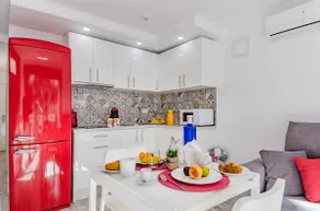 Luxury apt 1 MINUTE from the Beach of the Dunes - Image 2