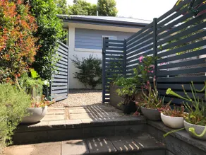 Comfortable Garden Studio - Image 3