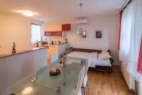 Apartment Mia with a pool - Image 5