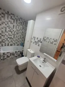 Madrid Apartment, Views, Quiet, Good Access (1) - Image 4