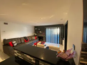 Contemporary Condo in Heart of Downtown Santa Ana - Image 5