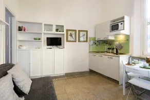 My home in the centre of the city 1 - Image 3