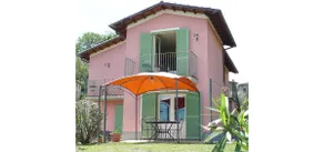 4 bedroom villa with large garden & private pool - Image 3