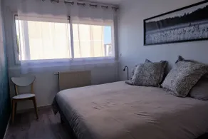 Two bedrooms modern apartment close to Tram - Image 4