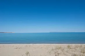 3 Bedroom Sandpiper Condominium - Image 3