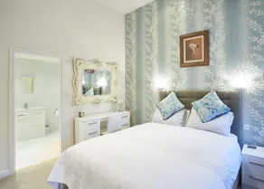 Rosella Cottage Summa - Image 3