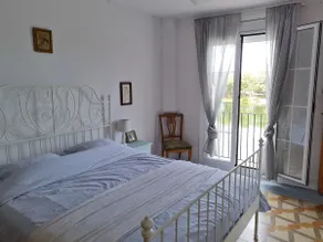 River Ebro Apartments - Image 2