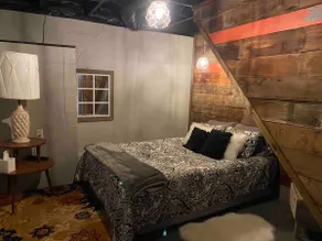Warm, Sleeps 8, 2 Baths, Playroom for Kids, Grill - Image 5