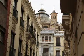 Luxury apartment next to Catedral -Cetti Meriem - Image 5