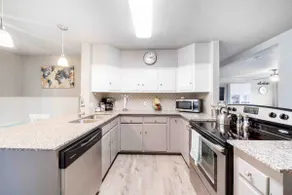 Modern 4 bedroom house near Extraco Event Center - Image 4