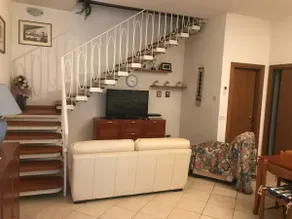 Small villa in a great location - Image 4