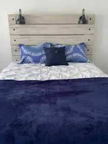 Mid Ohio Gems Sapphire - Business Traveler BNB - Image 2