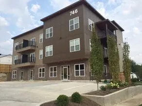 *Private Apartment with Balcony | W/D inside apt* - Image 4