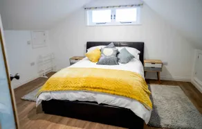 The Loft Apartment @ Lower Coombe Royal - Image 3