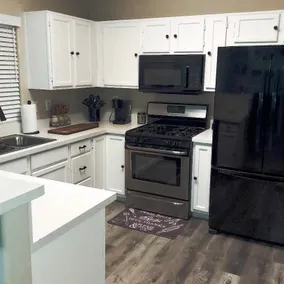 New beautifully remodeled home in Las Vegas - Image 3