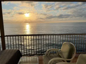 Escapade to unique place with direct sea access - Image 2