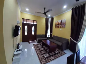 SYAhomestay (private pool) 2km beach,5km to jetty - Image 3