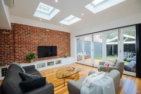 SENSATIONAL Renovated Cottage in Beautiful Seddon - Image 4