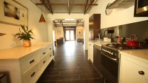 Irongate Studio Bed & Breakfast - Mintaro - Image 3