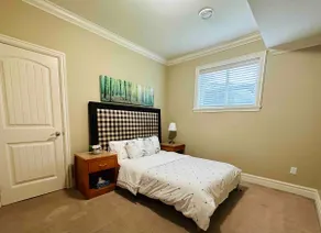 Private suite w/1 Bed&1 Bath - Image 3