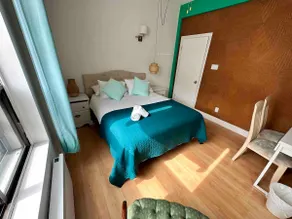 Mediterraneo Full Home Best Location MTL - Image 2