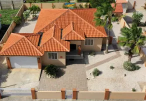 Piece of Paradise... Eagle Beach Villa with Private Pool;  Great Location! - Image 2