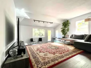 Private Sauna & Hot Tub Retreat | Quiet PDX Home - Image 3