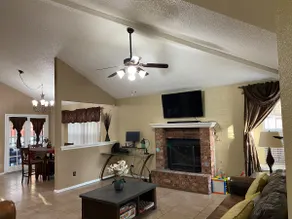 Guest Favorite! Spacious El Paso Home 4 Queen Beds - Image 4