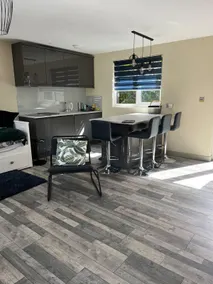 Luxury stay 5 mins from Longleat! Sleeps 4 - Image 4