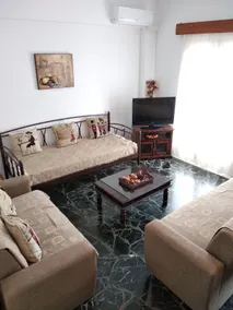 RIVER'S HOUSE IN THE CENTER TOWN - Image 5