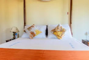 Sand and Shells Beach House- 4 Bedroom with a pool - Image 4