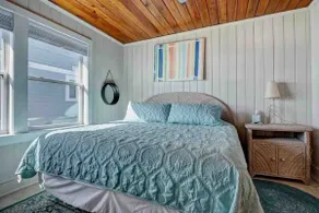 Oceanfront Cottage! 3 Bedrooms on Topsail Island! - Image 5