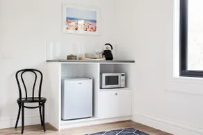 Short & Long Stays in Richmond close to MCG - Image 4