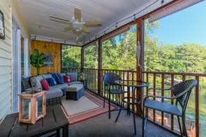 5 BR, 3.5 Bath, Waterfront, Game Rm, PETS WELCOME! - Image 2